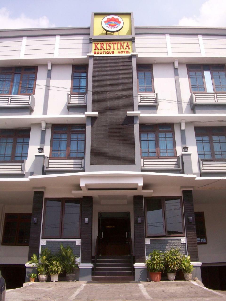 Hotel Kristina Malioboro Jogjacarta Exterior foto